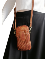 Portacellulare con Tasca in Vera Pelle Intrecciata Sauvage Stile Vintage