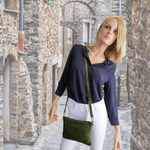 Busta a Tracolla 17x26 cm in Vera Pelle Sauvage Intrecciata Stile Vintage SS220