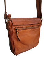 Messenger Bag 22x20 in Pelle Sauvage Vintage Made In Italy