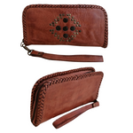Portafoglio in Pelle Sauvage Morbida con Manico Borchie effetto Vintage