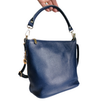 tracolla con due ciondoli bluette