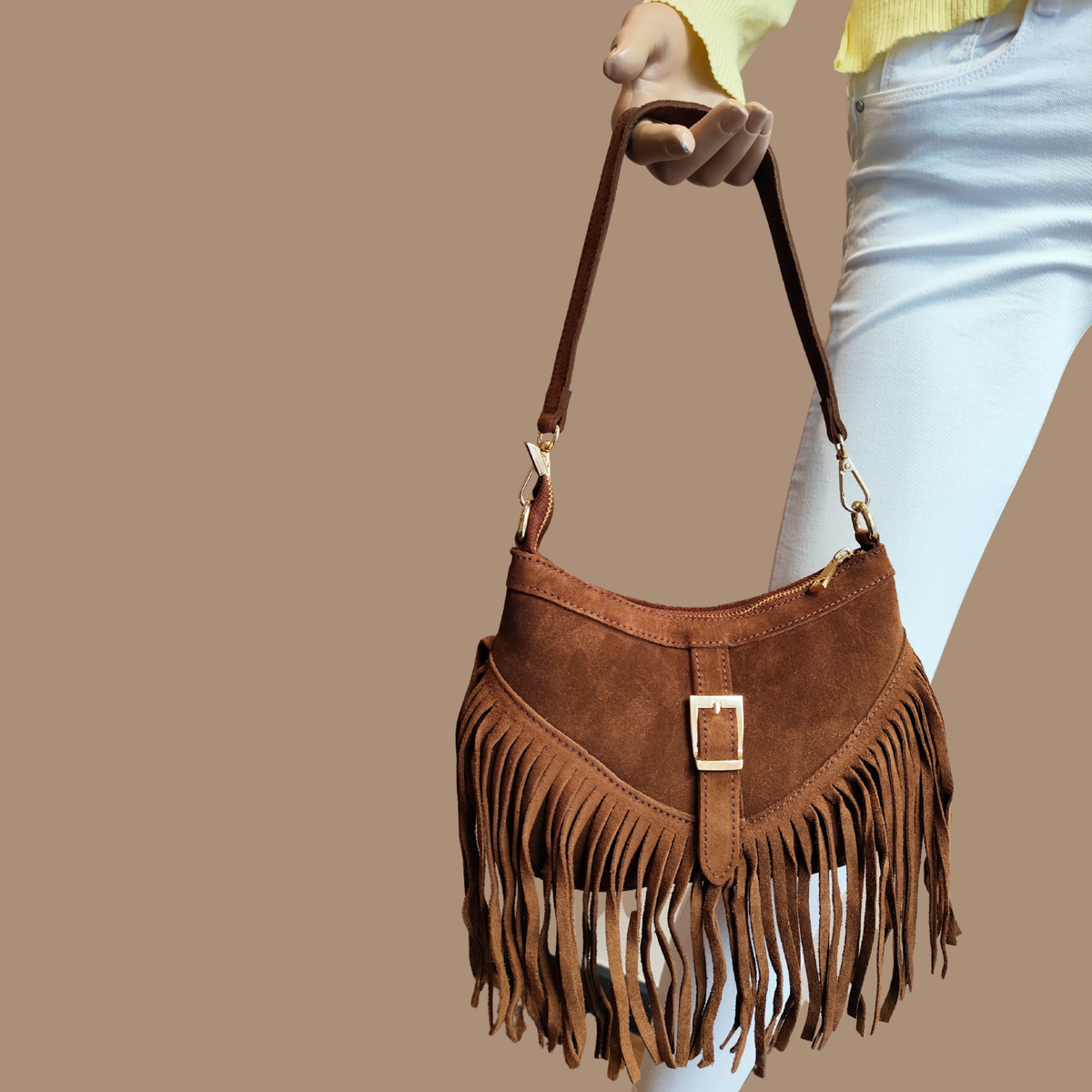 Borsa a Mezzaluna con Frangia in Vera Pelle Scamosciata Made in Italy