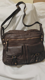 Borsa a Tracolla con Due Tasche in Vera Pelle Sauvage | Made in Italy| SS263