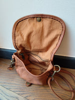 Borsetta Rotonda con Pattina in Pelle Sauvage Morbidissima Stile Vintage