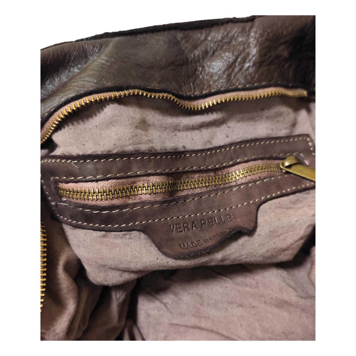 A metà prezzo! Borsa grande con Borchie in Vera Pelle Sauvage