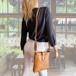 Tracolla Quadrata D in Vera Pelle Dollaro Made In Italy