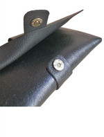 Bee Pochette con Catena in Vera Pelle