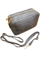 saponetta stampata pelle grigia