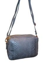 Carica l&#39;immagine nel visualizzatore di Gallery, Borsa Pochette Doppio zip con Tracolla MADE IN ITALY
