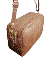 Carica l&#39;immagine nel visualizzatore di Gallery, Borsa Pochette Doppio zip con Tracolla MADE IN ITALY
