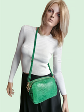 Carica l&#39;immagine nel visualizzatore di Gallery, Borsa Pochette Doppio zip con Tracolla MADE IN ITALY

